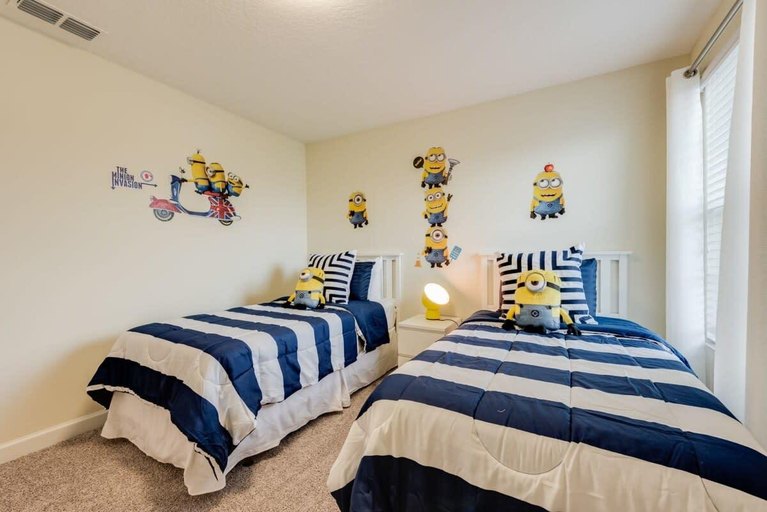 2, Luxury 5BR Home, Private Pool, Prime Location, Osceola