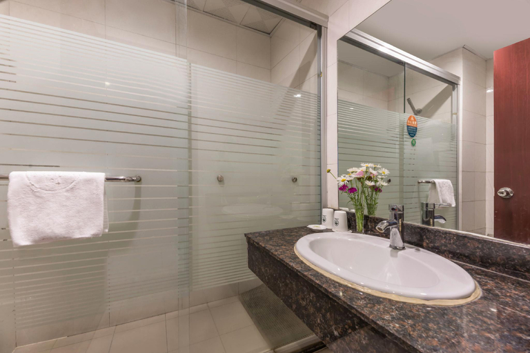 Bathroom 3, Green Tree Inn Wuxi New District National Software Park, Wuxi