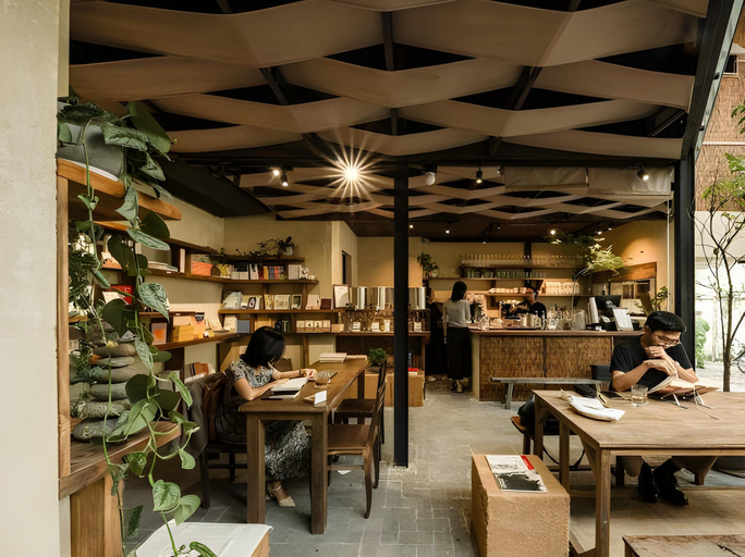 Food & Drinks, CityHouse TERA M.T.A Calmette, District 1