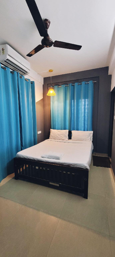 Bedroom 2, The Oaks Inn, Ernakulam