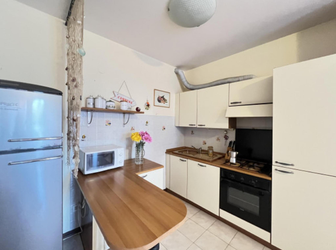 Others 4, Modern Apartment 150 metres from the Beach - Sleeps 6, Venezia