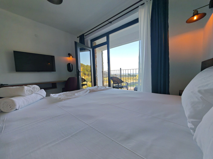 Room 2, Rigani Gökçeada (+14), Gökçeada