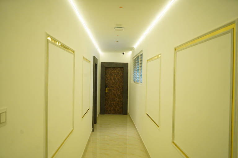 Hallway 5, Sara Happy Stay, Tiruvannamalai