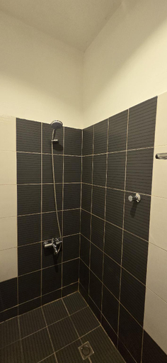 Bathroom 4, Marin Suites Al Badiah - Serviced Apartments, Riyadh