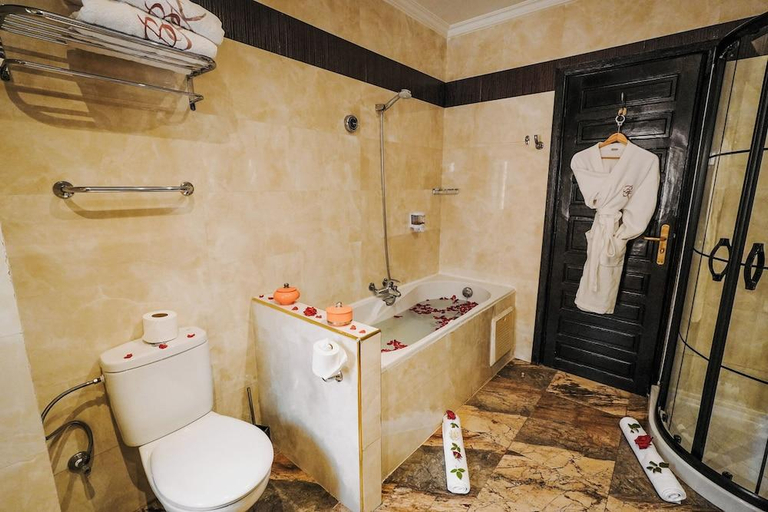Bathroom 5, Les Borjs de la Kasbah, Marrakech
