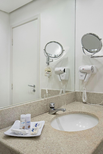 Bathroom 3, Manaus Hotéis - Millennium, Maués