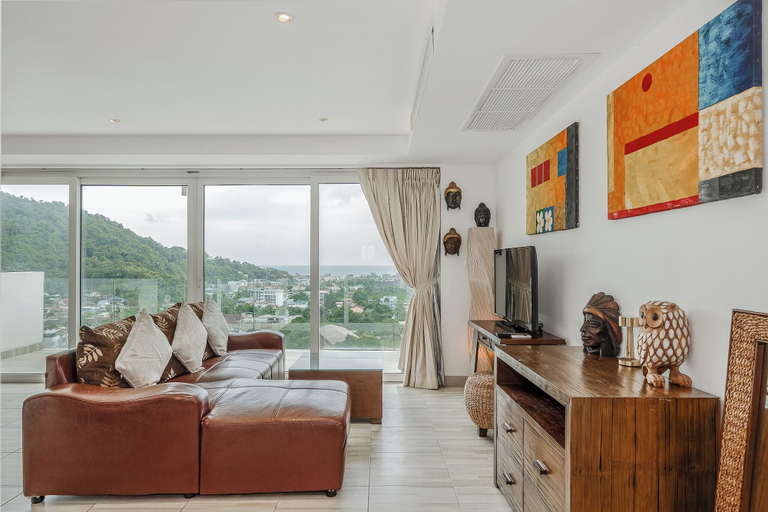 Living area, Sea View 2BR Condo Prime Location C236, Pulau Phuket