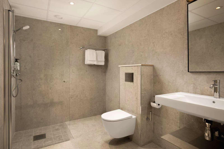 Bathroom 4, Scandic Neptun, Bergen