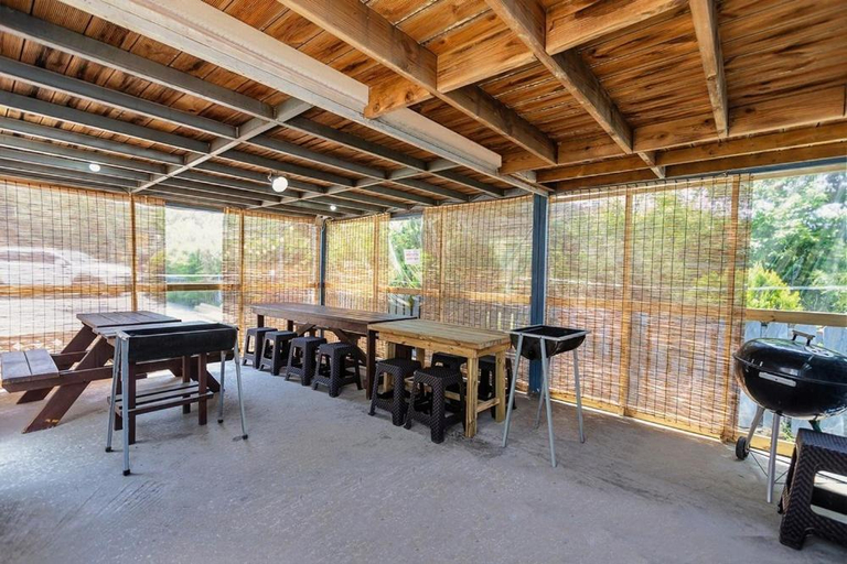 Food & Drinks 2, West Sky Pension Anmyeondo, Taean