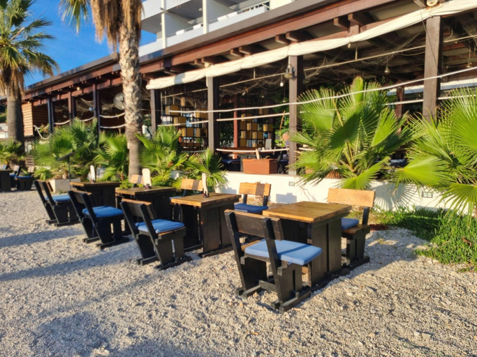 Food & Drinks 5, Beach Hotel Split, Podstrana