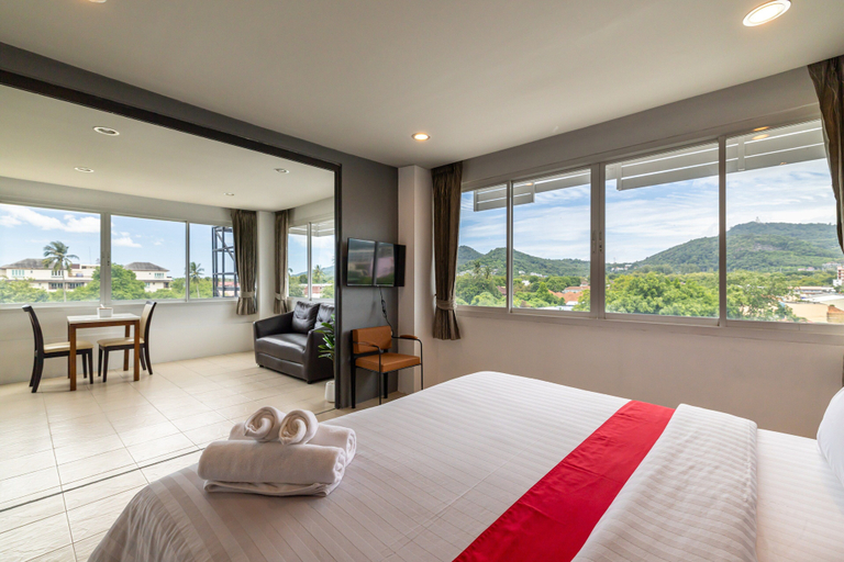 Room 5, Phuket Five Fortune Holiday Hotel, Phuket Island