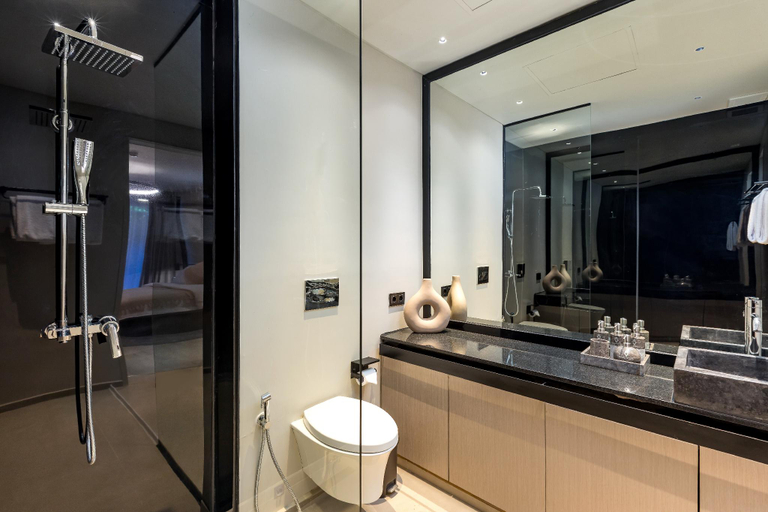 Bathroom 5, Alex Villas Complex N4, Badung
