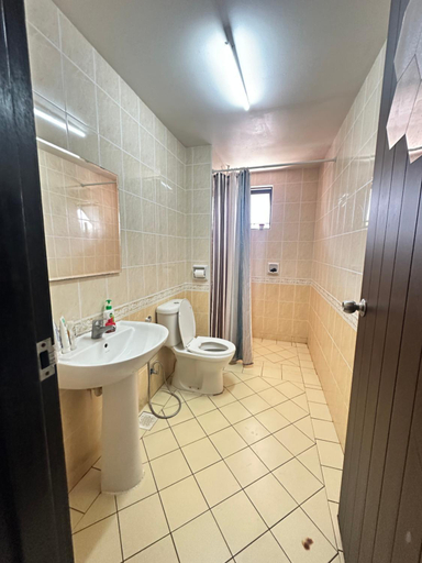Bathroom 3, Casa Blanca, Sepang