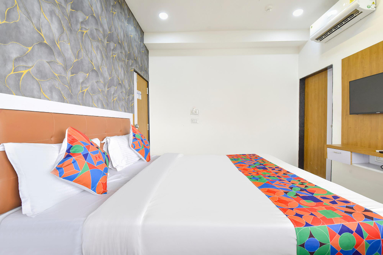 Bedroom 3, FabHotel The Gagan Palace, Gandhinagar