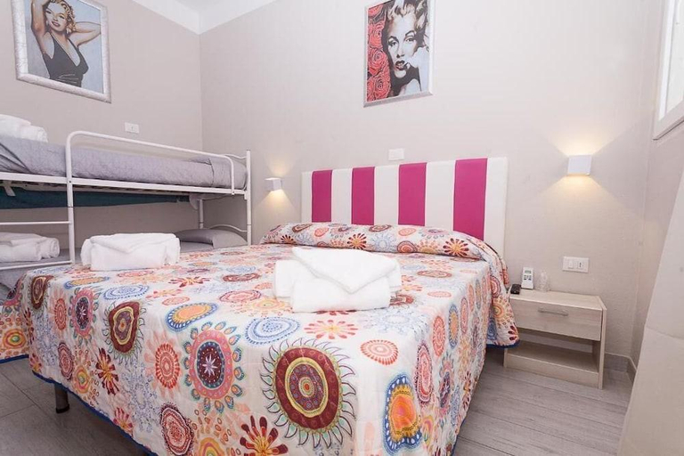 Bedroom 2, Hotel Romantik & Depandance, Udine