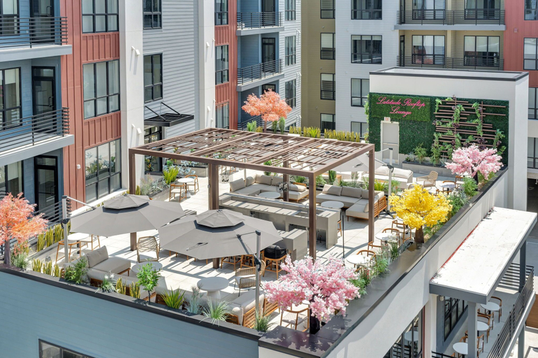 Exterior 2, Latitude Apartments, Jefferson