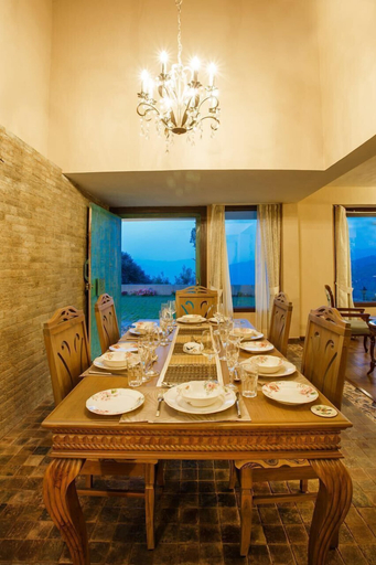 Dining, Larisa Homes X One Partridge Hill, Nainital