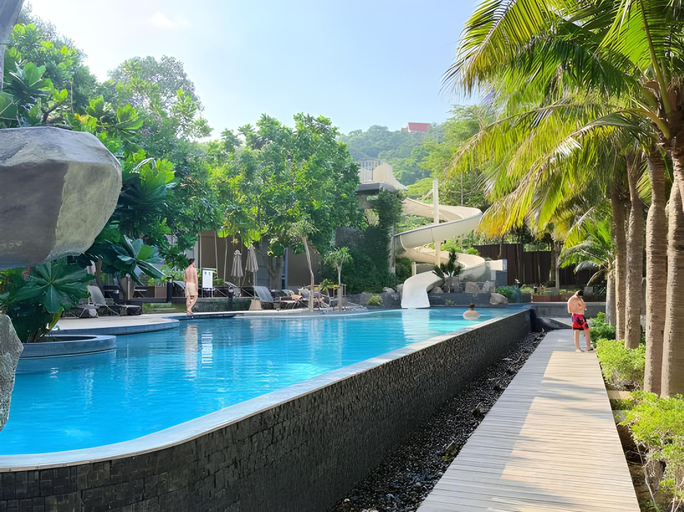 Sport & Beauty 2, Unixx Pattaya High floor view, Pattaya