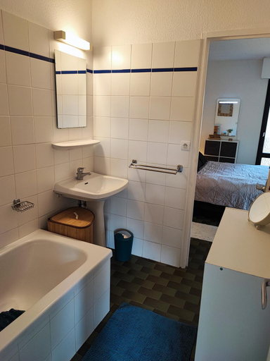 Bathroom, Residence Odalys Saint Loup, Hérault