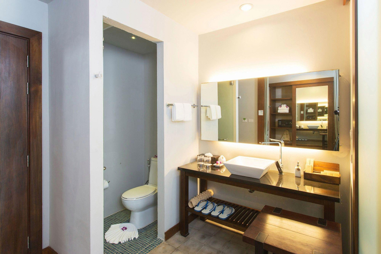 Bathroom 5, Mai Khaolak Beach Resort & Spa (TUI BLUE Mai Khaolak), Takua Pa