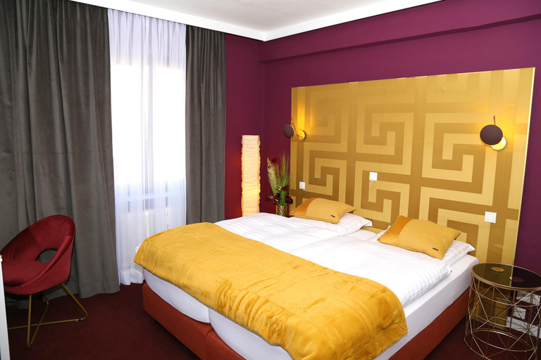Others 3, Hotel Garni Kluth, Bonn