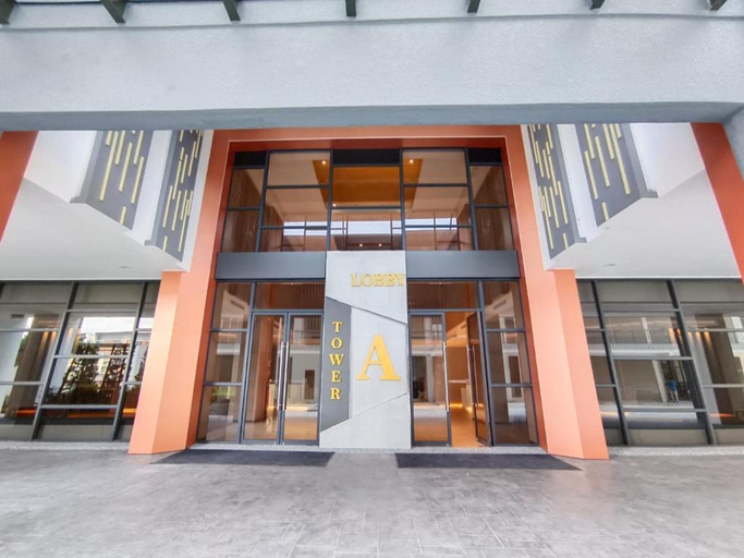 Lobby 5, Urban Retreat @ K Avenue • Pool • Paid Parking, Putatan