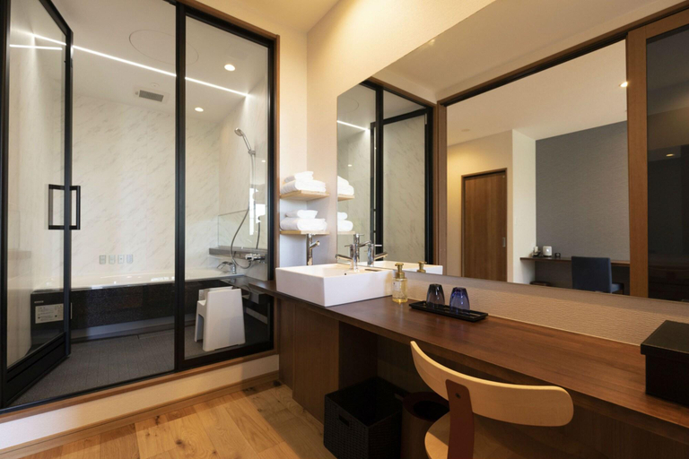 Bathroom 5, 宮島離れの宿 IBUKU -Miyajima Hanare no Yado IBUKU-, Hatsukaichi