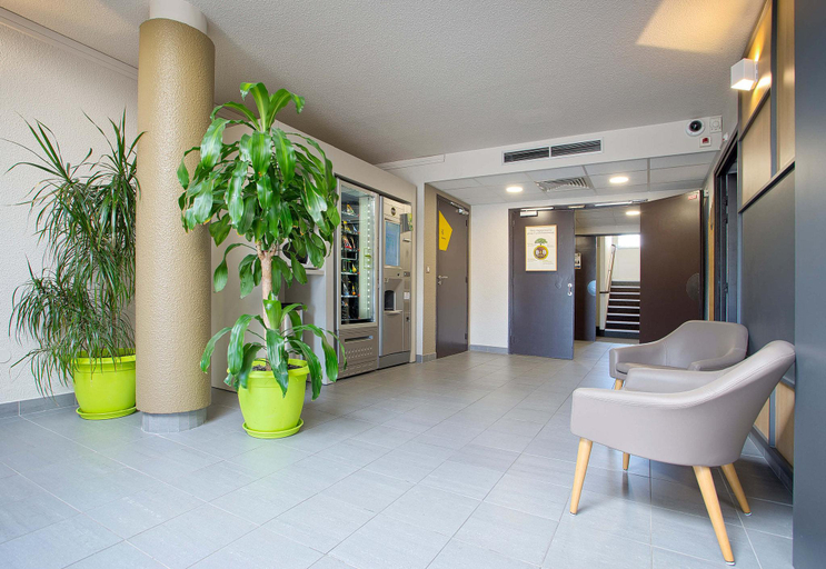 Public Area 2, B&B Hotel Mulhouse Ile Napoleon, Haut-Rhin