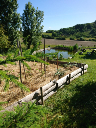 Others 5, Comfortable Quiet House in the countryside Porte-du-Quercy for 8 people, Lot
