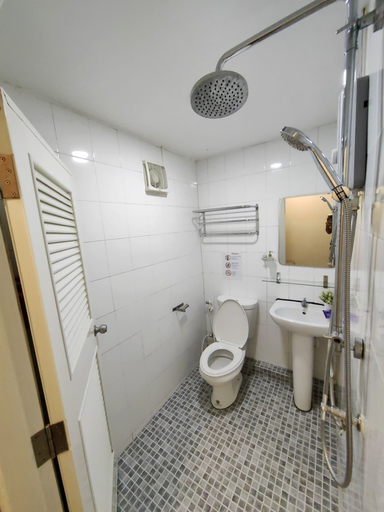 Bathroom 4, Chiang Mai Gate House , Muang Chiang Mai