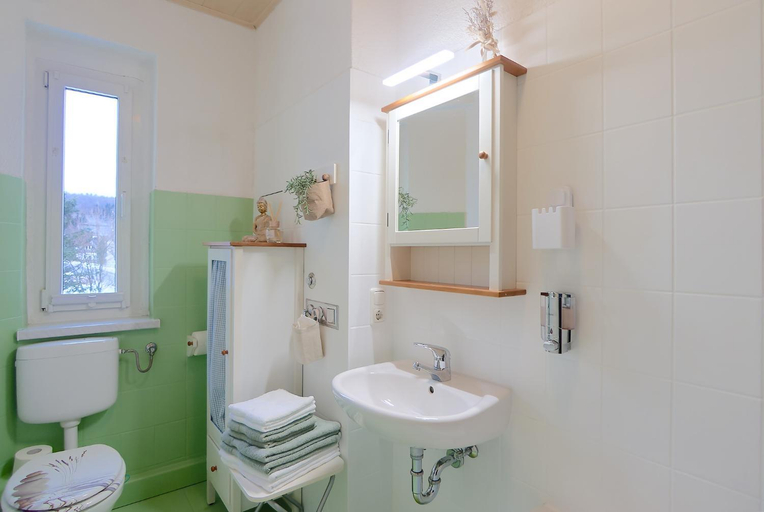 Bathroom 2, Die Residenz Donnerberg, Sächsische Schweiz-Osterzgebirge