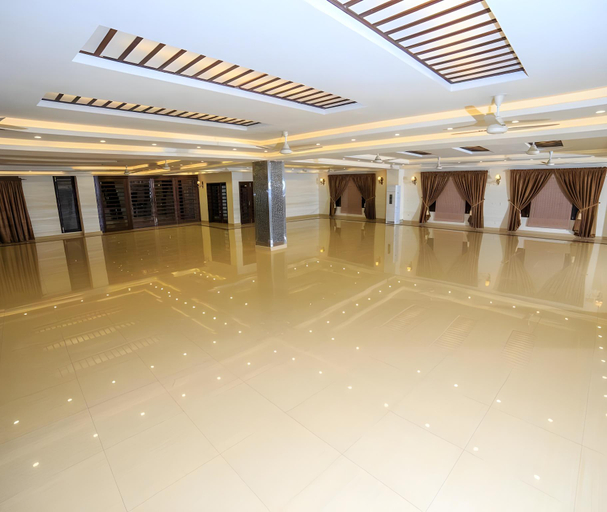 Business Facilities, Shelton Hotel Rawalpindi, Islamabad