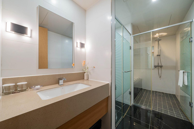 Bathroom 5, Benikea Hotel Bizinn, Wonju
