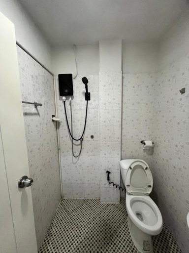 Bathroom 3, Charming Apartment in Kathu, Phuket - Perfect for Short-Term Stay, Phuket Island
