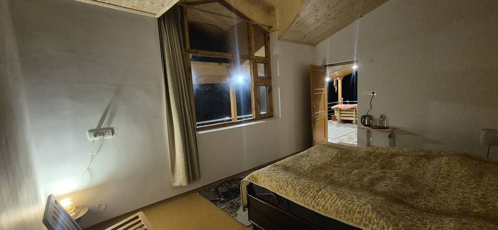Room 5, The Orchard Retreat VanVaas, Kullu
