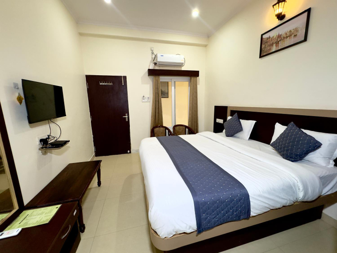 Bedroom 1, Goroomgo Nath Palace Varanasi, Varanasi