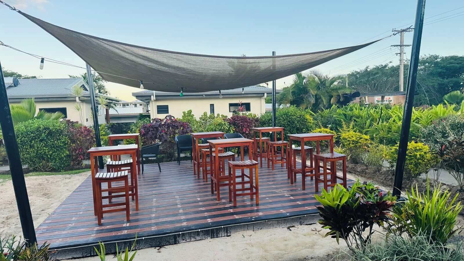 Food & Drinks 5, Bulabard Villas, Nadroga/Navosa