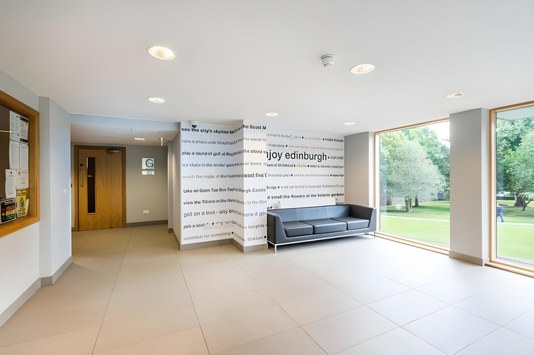 Public Area 2, Pollock Halls - Edinburgh First - Campus Accommodation, Edinburgh