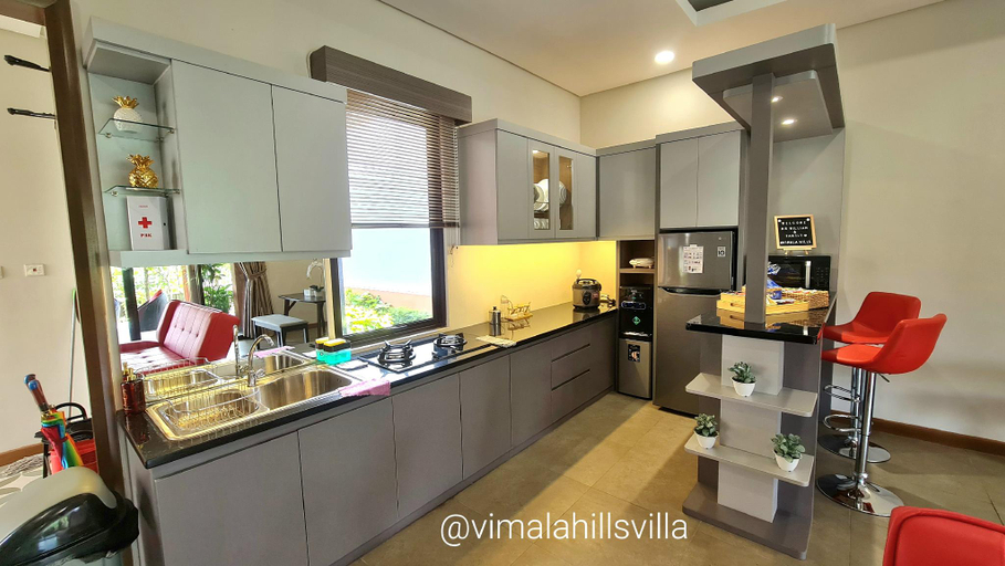 Food & Drinks, Premier 2BR Villa w/ Mountain View at Vimala Hills, Bogor
