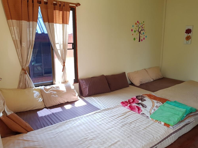Bedroom 2, Baan Phanawan Khao Kho Resort, Khao Kho