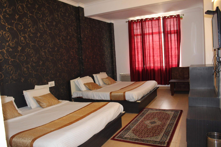 Bedroom 3, Hotel Shree Ram Katra, Reasi
