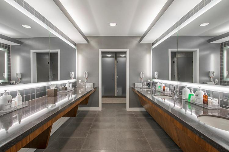 Bathroom, Cooper Hotel Conference Center & Spa, Dallas