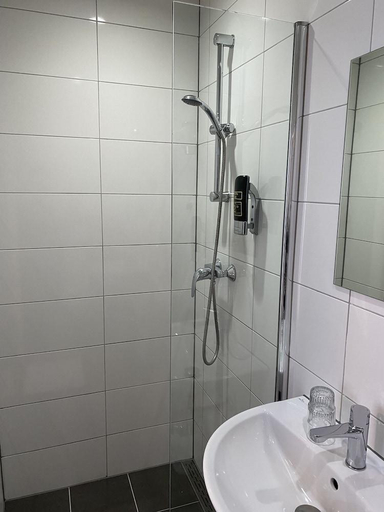 Bathroom 5, Hotel de Munck, Amsterdam