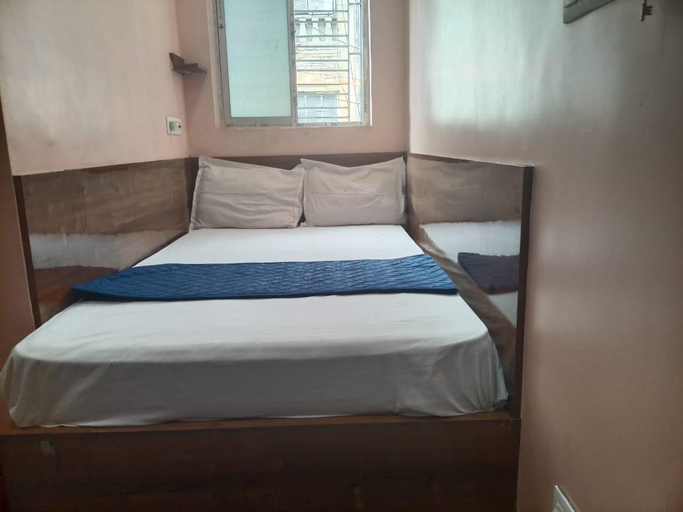 Bedroom 2, DETEEX HOTEL BABLI, Kolkata