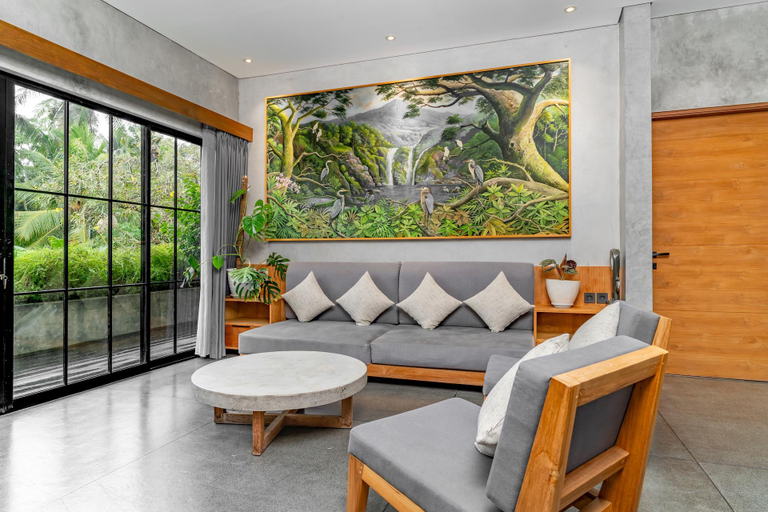Shared lounge/TV area 2, Amarell Ubud - Private Luxury Villa, Gianyar