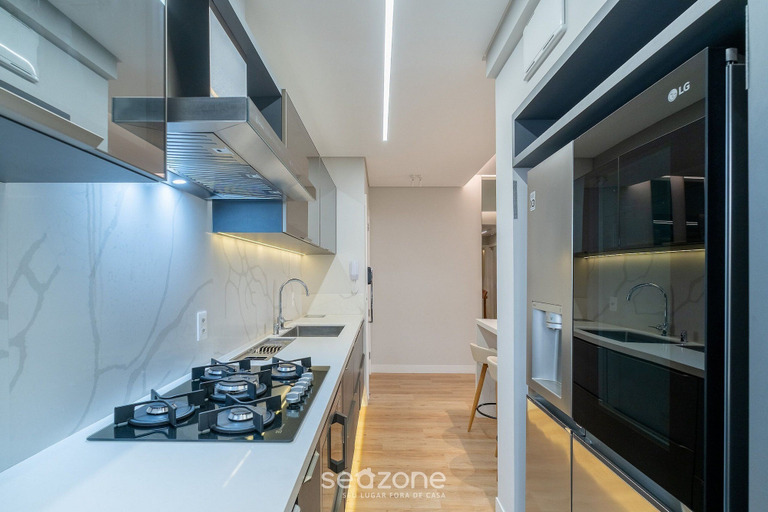 Private kitchen 5, Apart w/ 2 Suites in Jurere Internacional Vvc0202, Florianopolis
