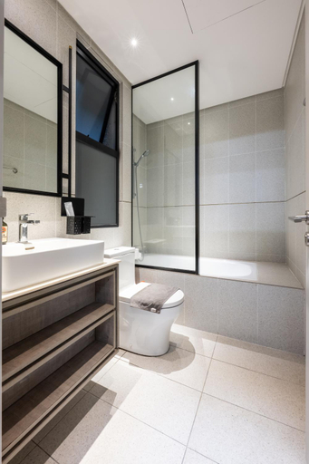 Bathroom 4, Millerz Square by Tido Tido, Kuala Lumpur