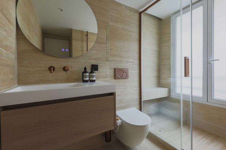 Bathroom 3, Magnificent apartment -1BR-4P- Canal Saint-Martin, Paris