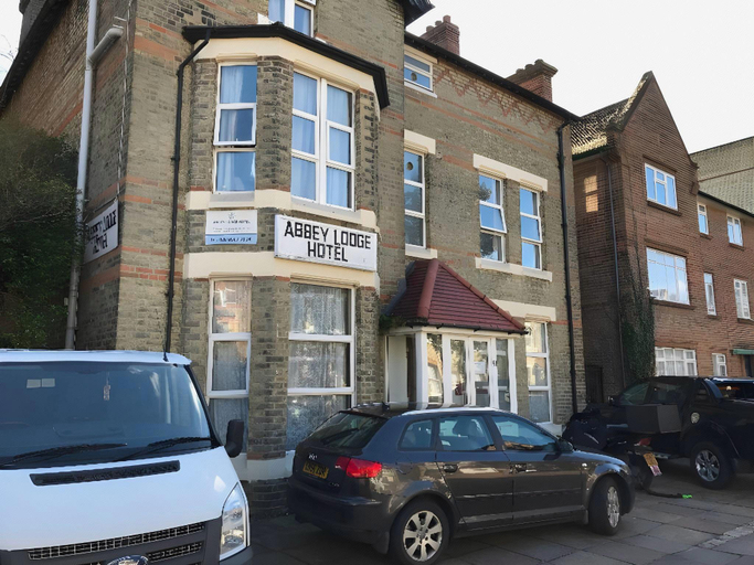 Exterior & Views, Abbey Lodge, London