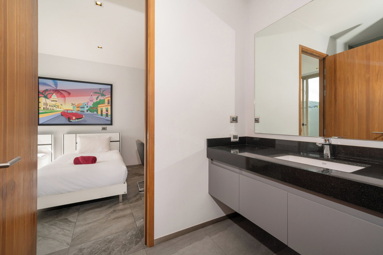 Bathroom 2, Miami Design Pool Villa 3BR - Villa Piel, Pulau Phuket